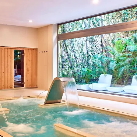 Aparthotel Zafiro Palma Nova (Mallorca)